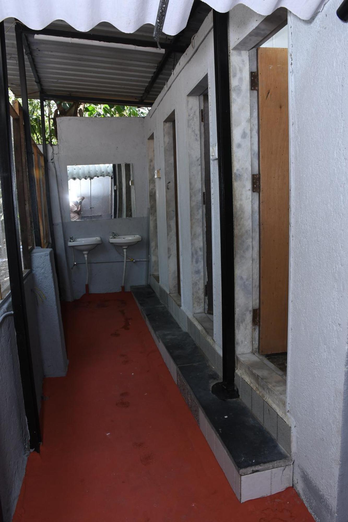 Hostal New Afra *