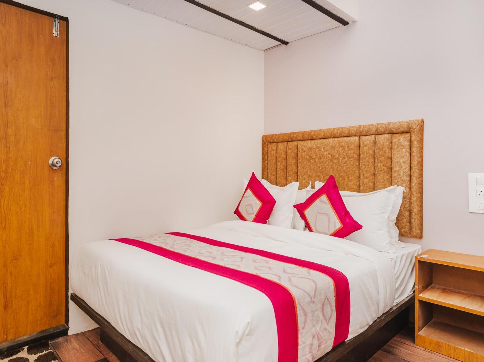 Hostal New Afra *