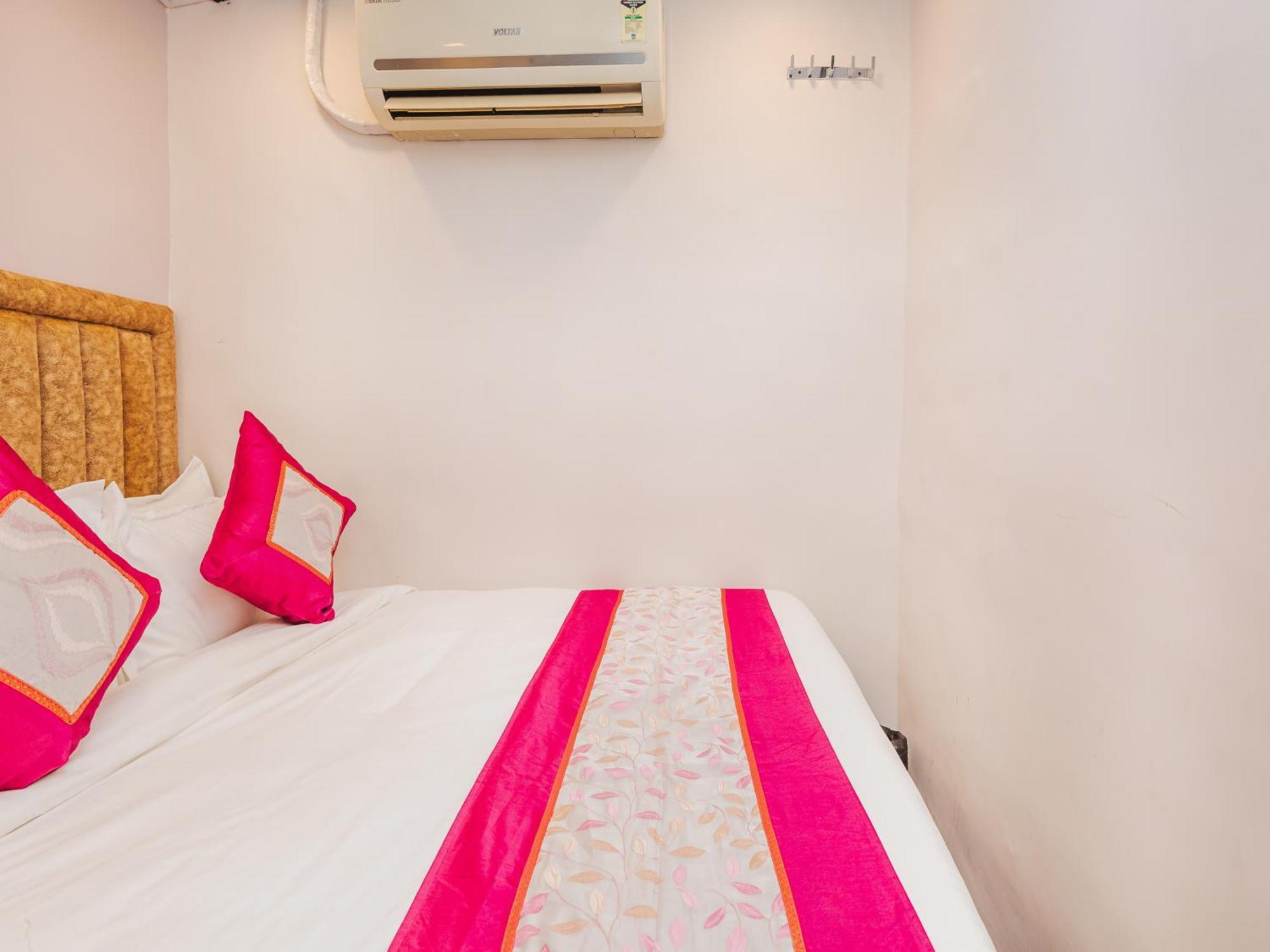 Hostal New Afra