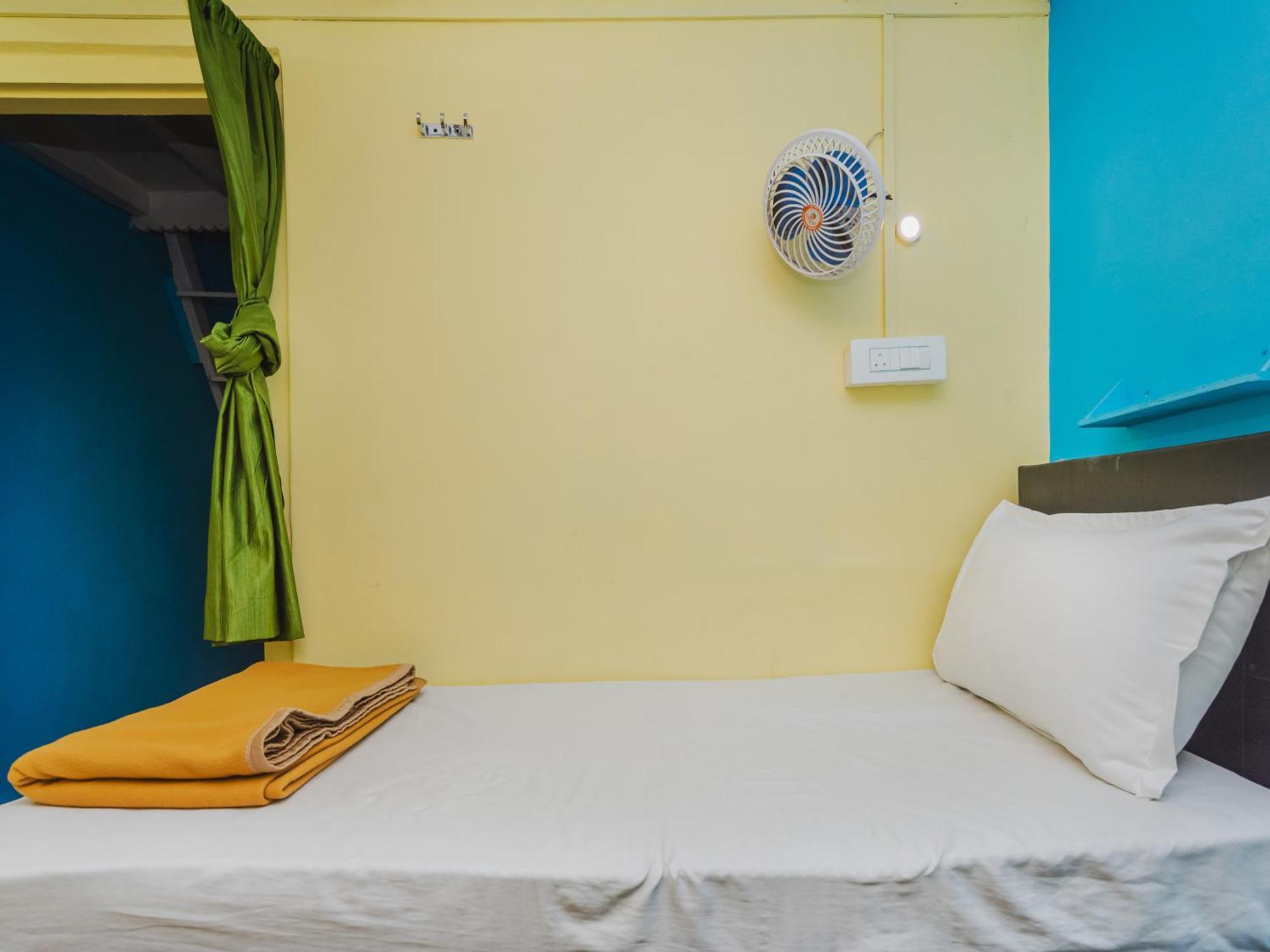 Hostal New Afra